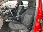 Punainen Viistoperä, Skoda Octavia – FJY-755, kuva 7