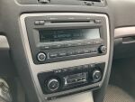 Punainen Viistoperä, Skoda Octavia – FJY-755, kuva 9
