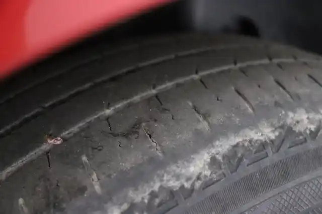 Punainen Farmari, Peugeot 207 – FKF-624