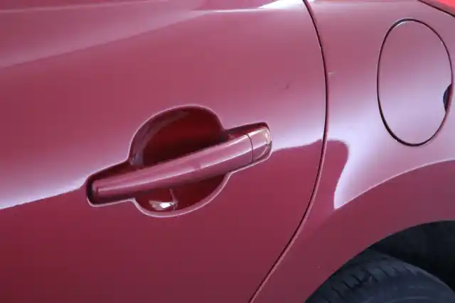 Punainen Farmari, Peugeot 207 – FKF-624