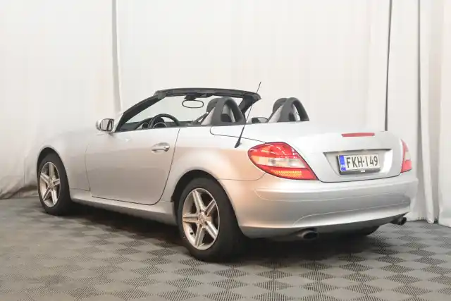 Harmaa Avoauto, Mercedes-Benz SLK – FKH-149