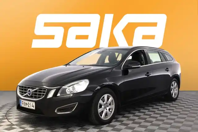 Musta Farmari, Volvo V60 – FKM-214