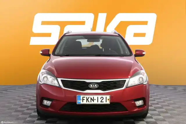 Punainen Farmari, Kia cee'd – FKN-121