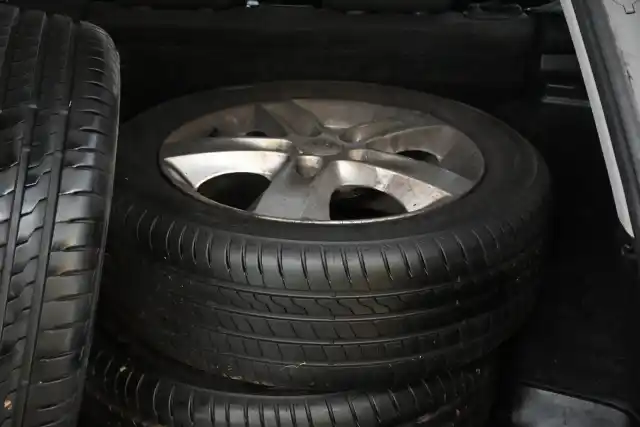 Punainen Farmari, Kia cee'd – FKN-121