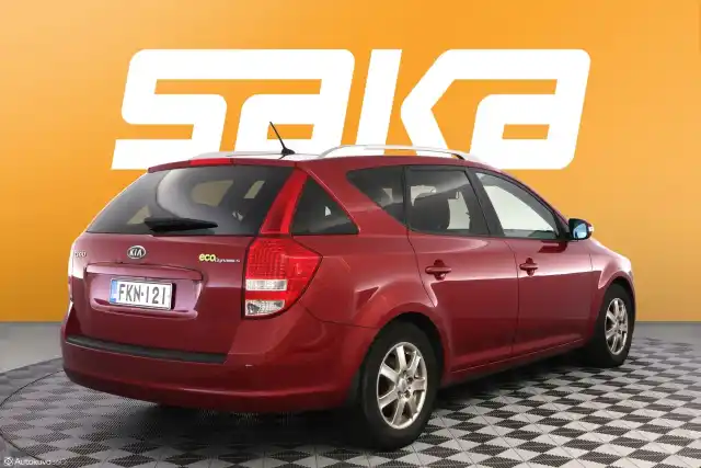 Punainen Farmari, Kia cee'd – FKN-121