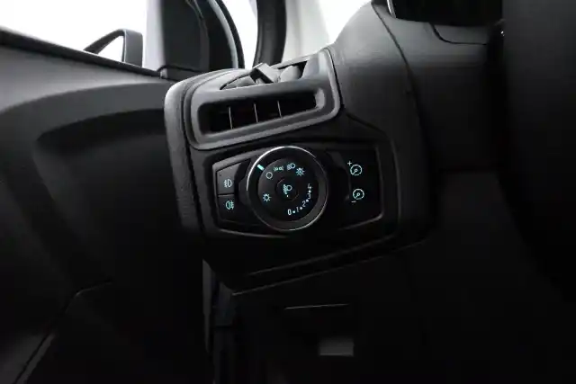 Valkoinen Farmari, Ford Focus – FKT-524