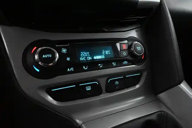 Valkoinen Farmari, Ford Focus – FKT-524