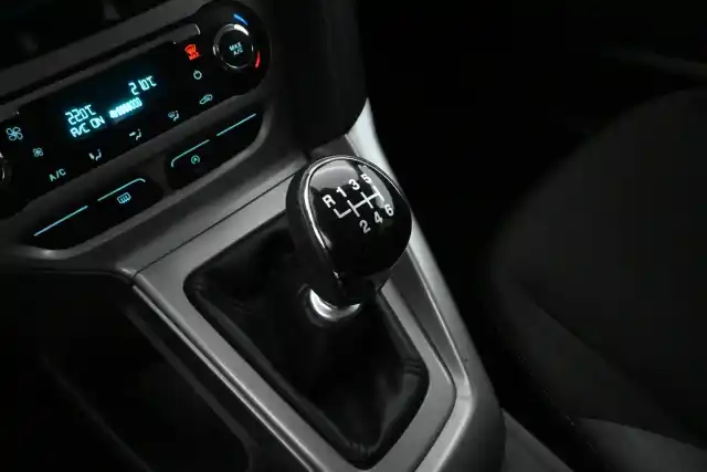 Valkoinen Farmari, Ford Focus – FKT-524