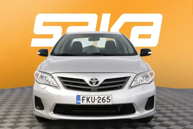 Hopea Sedan, Toyota Corolla – FKU-265