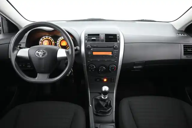 Hopea Sedan, Toyota Corolla – FKU-265
