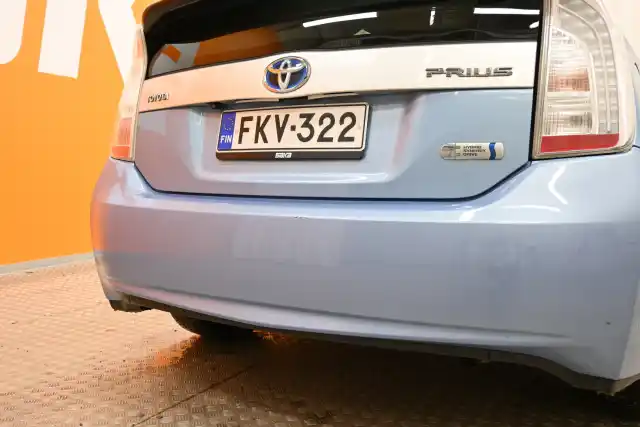 Sininen Viistoperä, Toyota Prius PHEV – FKV-322
