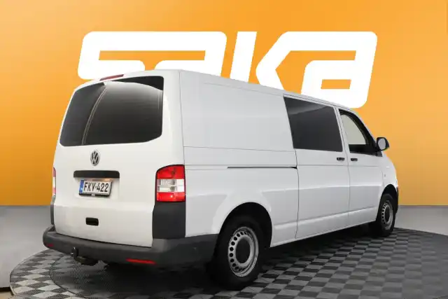 Valkoinen Pakettiauto, Volkswagen Transporter – FKV-422