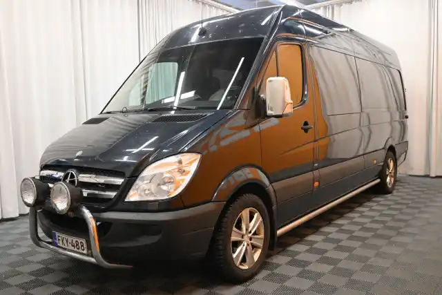 Musta Pakettiauto, Mercedes-Benz Sprinter – FKY-488