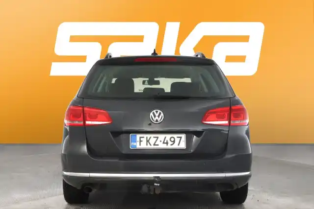 Harmaa Farmari, Volkswagen Passat – FKZ-497