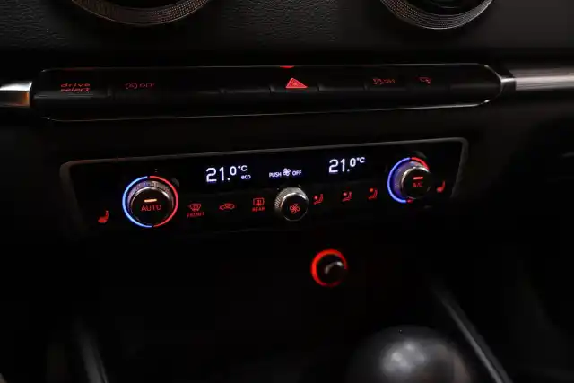 Punainen Viistoperä, Audi A3 – FLC-780