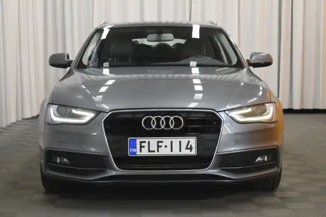 Harmaa Farmari, Audi A4 – FLF-114