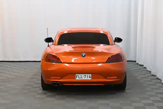 Harmaa Avoauto, BMW Z4 – FLL-714