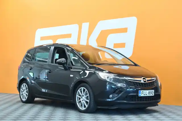 Musta Tila-auto, Opel ZAFIRA TOURER – FLL-892