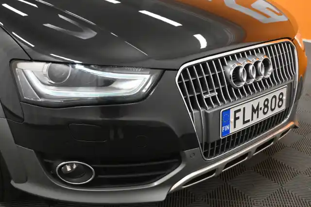 Harmaa Farmari, Audi A4 ALLROAD – FLM-808