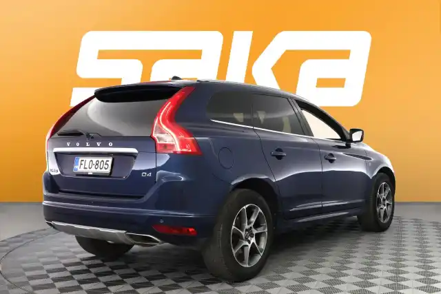 Sininen Maastoauto, Volvo XC60 – FLO-805