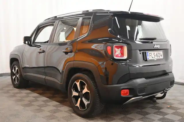 Musta Maastoauto, Jeep Renegade – FLS-624