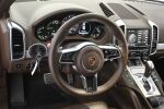 Harmaa Maastoauto, Porsche Cayenne – FLT-422, kuva 13