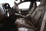 Harmaa Maastoauto, Porsche Cayenne – FLT-422, kuva 14