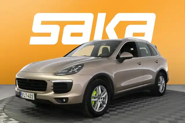 Harmaa Maastoauto, Porsche Cayenne – FLT-422