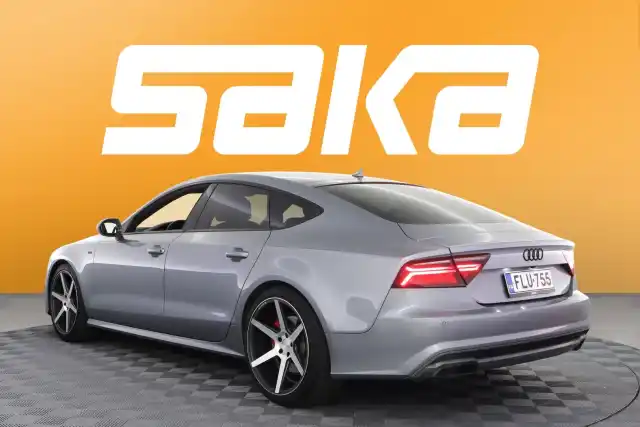 Harmaa Viistoperä, Audi A7 – FLU-755