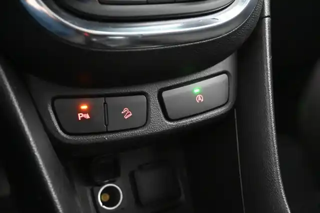 Hopea Maastoauto, Opel Mokka – FLZ-925