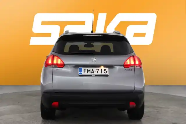 Harmaa Viistoperä, Peugeot 2008 – FMA-715