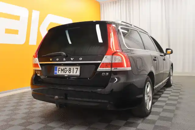 Musta Farmari, Volvo V70 – FMG-817