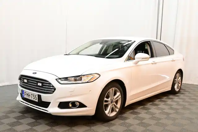 Valkoinen Viistoperä, Ford Mondeo – FMH-735