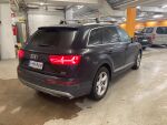 Sininen Maastoauto, Audi Q7 – FMH-889, kuva 3