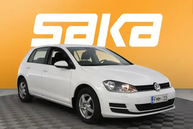Valkoinen Viistoperä, Volkswagen Golf – FMM-122
