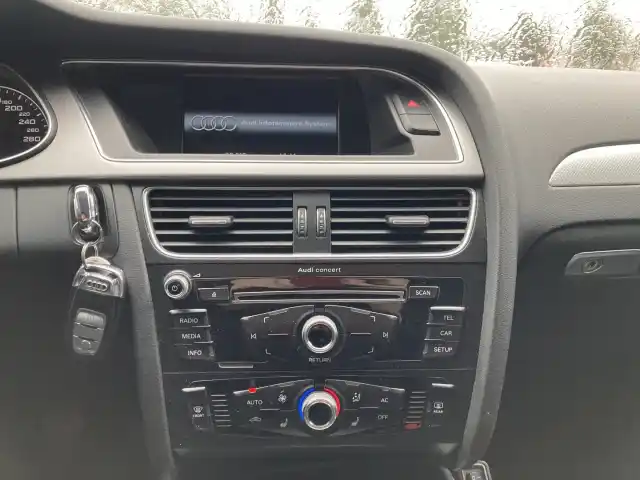 Musta Farmari, Audi A4 – FMN-144