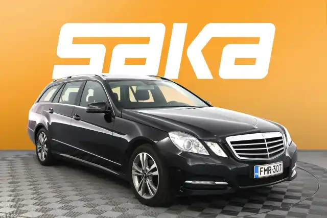 Musta Farmari, Mercedes-Benz E – FMR-307