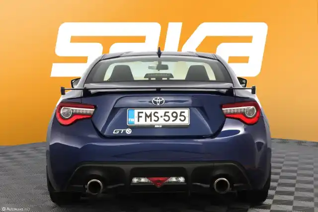 Sininen Coupe, Toyota GT86 – FMS-595