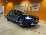 Musta Farmari, Volvo V90 Cross Country – FMV-506, kuva 1