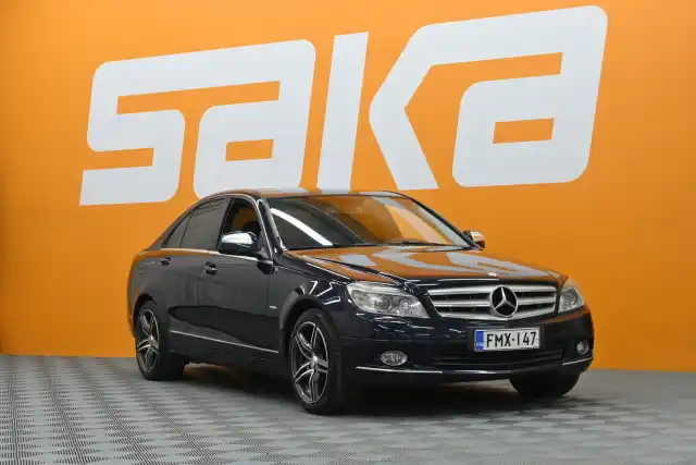 Sininen Sedan, Mercedes-Benz C – FMX-147
