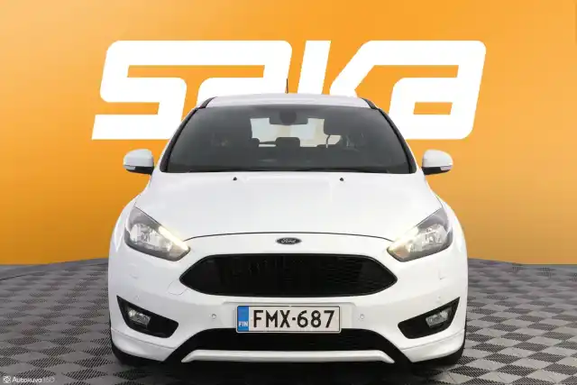 Valkoinen Farmari, Ford Focus – FMX-687