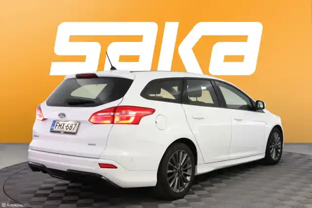 Valkoinen Farmari, Ford Focus – FMX-687