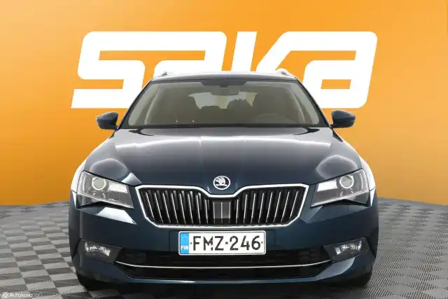 Sininen Farmari, Skoda Superb – FMZ-246