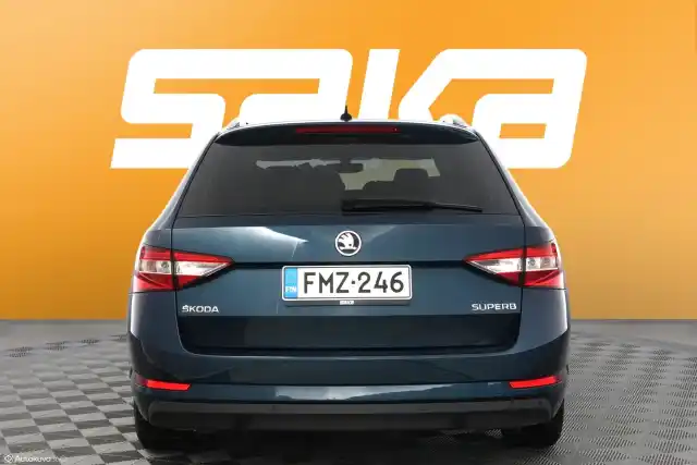 Sininen Farmari, Skoda Superb – FMZ-246