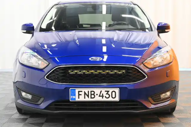 Sininen Farmari, Ford Focus – FNB-430