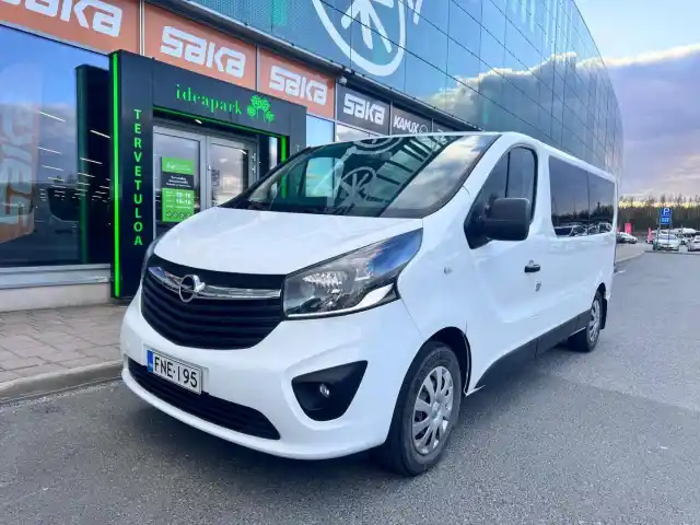 Valkoinen Tila-auto, Opel Vivaro – FNE-195