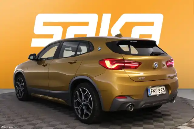 Keltainen Maastoauto, BMW X2 – FNF-883