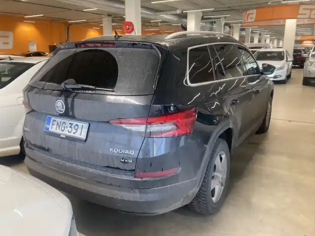 Musta Maastoauto, Skoda Kodiaq – FNG-391