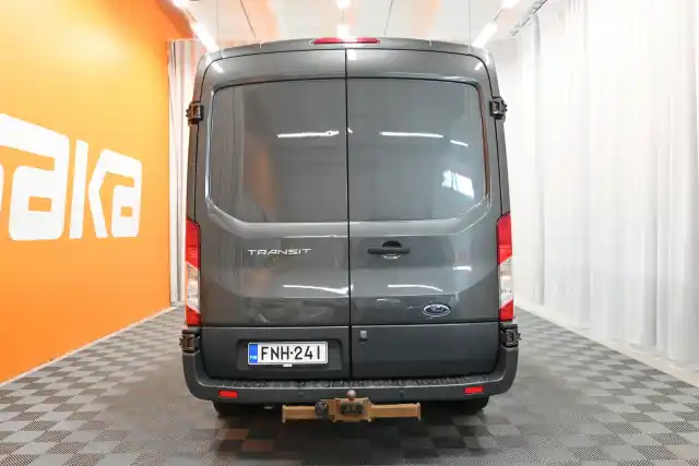 Harmaa Matkailuauto, Ford Transit – FNH-241