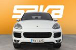 Valkoinen Maastoauto, Porsche Cayenne – FNI-423, kuva 2